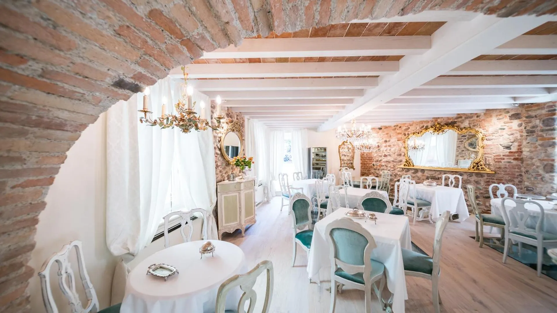 Regia Rosetta - Royal Rooms Borghetto Valeggio sul Mincio Italia