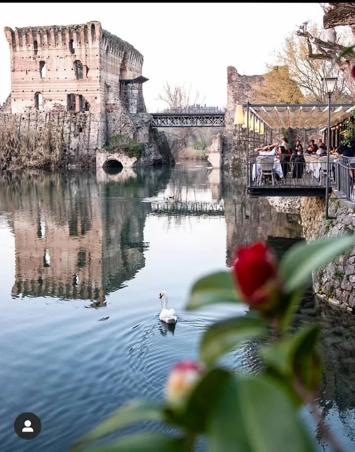 Regia Rosetta - Royal Rooms Borghetto Valeggio sul Mincio Italia