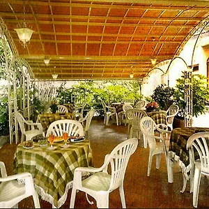 Hotel Giovanna **