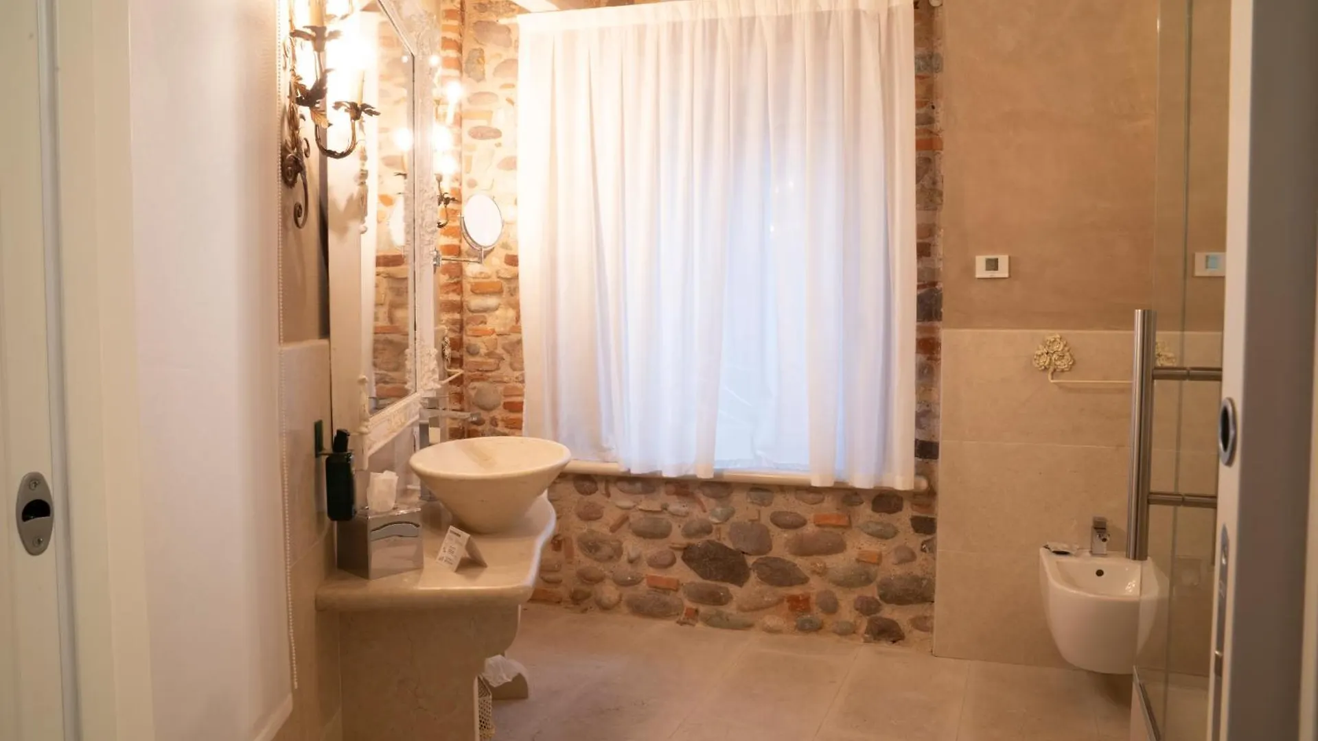 Regia Rosetta - Royal Rooms Borghetto Valeggio sul Mincio Bed & Breakfast