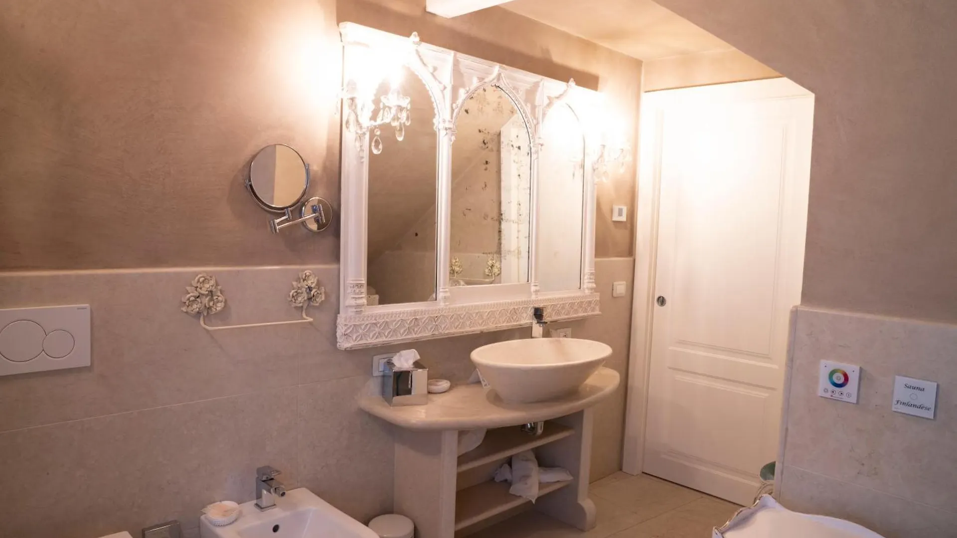 Regia Rosetta - Royal Rooms Borghetto Valeggio sul Mincio Bed & Breakfast